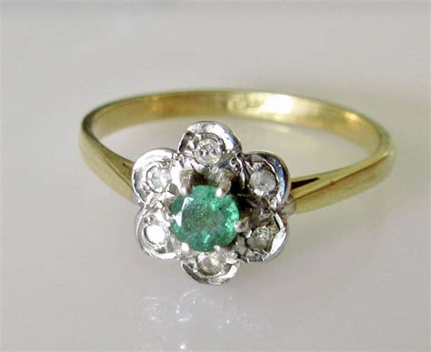 Receive a professional, honest quote for your used engagement ring or loose diamonds. 18ct Gold Emerald and Diamond Cluster Ring Size UK N1/2 ...