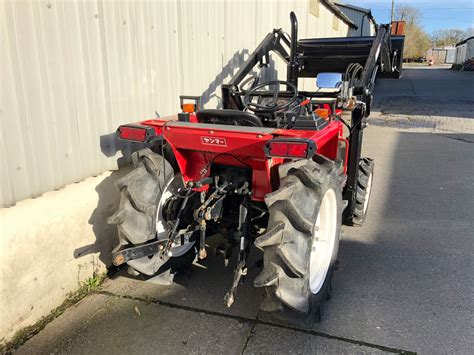 Yanmar F20d Compact Tractor With Front End Loader Compact Tractors