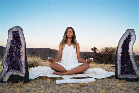 As long as its done consistently, sitting still and breathing deeply for just 10 minutes can help you concentrate better throughout the day. Crystals for Harmony, Meditate on Your Words to ...