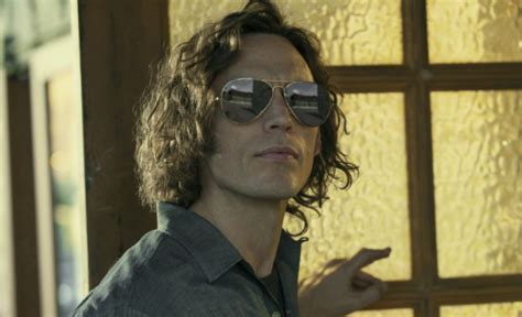 What Sunglasses Is Billy Dunne Sam Claflin Wearing In Daisy Jones The Six Celebrity