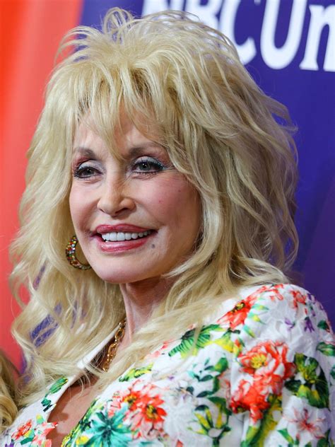 Official audio for i will always love you by dolly partonlisten to dolly parton: Dolly Parton surprises Newport Folk Festival crowd - News ...