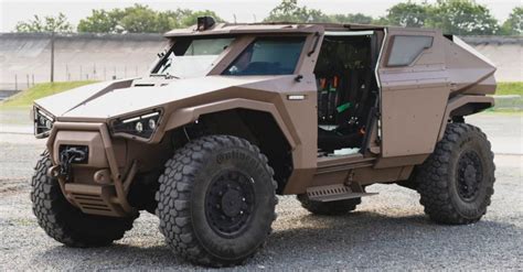 New Military Jeep By Volvo Can Drive Sideways