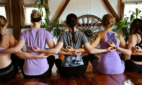 How Yoga Helps Us Push Past Fear And Toward Change Yoga Help Yoga