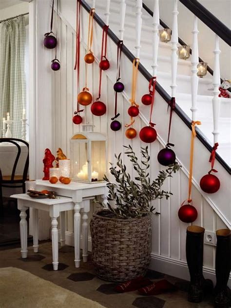 27 Christmas Staircase Decor Ideas That You Will Love Feed Inspiration