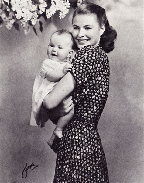 Ingrid Bergman With Her Daughter Pia Lindstrom Celebrity Families Classic Film Stars Famous Moms