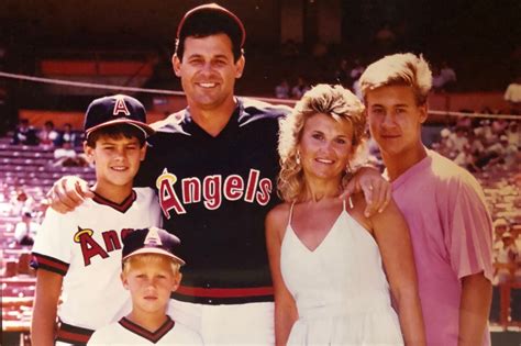 How Aaron Boones Mother Manages Three Generations Of Baseball Stars