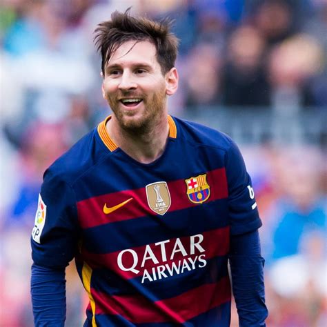 Since messi was only 13 when he made transfer news and moved from newell's old boys to barcelona for free since he wasn't under contract yet. Barcelona Transfer News: Latest on Lionel Messi and Samuel ...