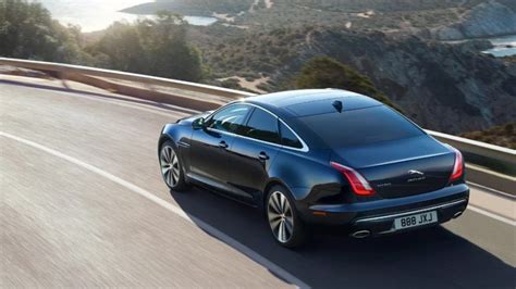 Prices And Specifications For Jaguar Xj Portfolio Long Wheelbase 2021