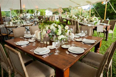 The building dates back to the colonial era and the site was one of the original land grants from the english crown to the new world. Tented Waterfront Reception at the Inn at Perry Cabin