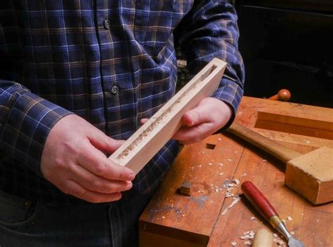 How To Cut A Groove In A Frame By Hand And Without A Plow Plane