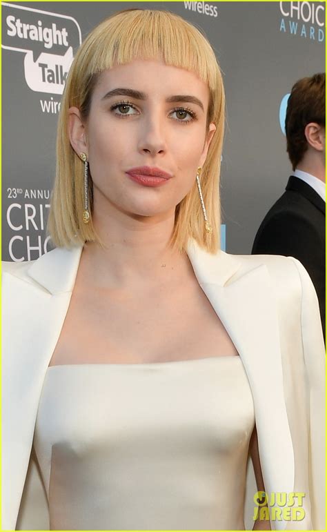 Full Sized Photo Of Emma Roberts Debuts New Haircut Joins Evan Peters
