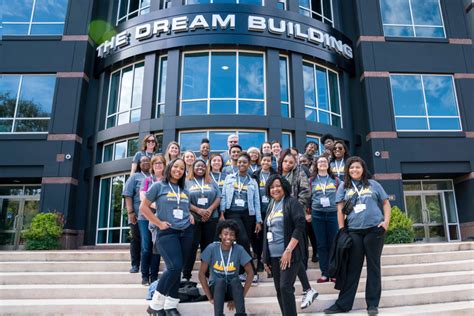 Tyler perry studios (tps) is an american film production studio in atlanta, georgia founded by actor, filmmaker, and playwright tyler perry in 2006. Tyler Perry » The Tyler Perry Foundation helps kickstart a ...