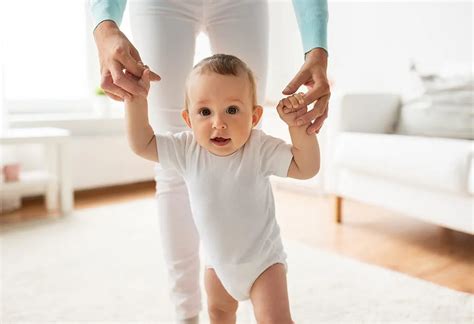 Tips To Encourage Baby To Stand And Walk For The First Time Vlr Eng Br
