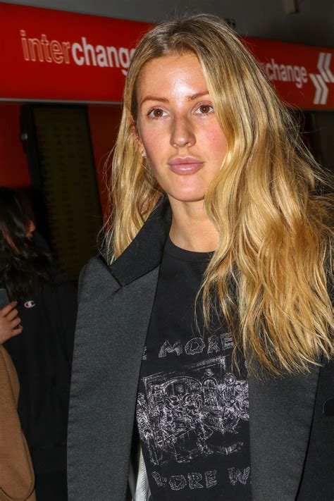 Discover top playlists and videos from your favorite artists on shazam! ELLIE GOULDING Arrives at Airport in Nice 05/18/2019 - HawtCelebs