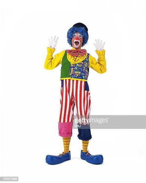 Clown Full Body Photos And Premium High Res Pictures Getty Images