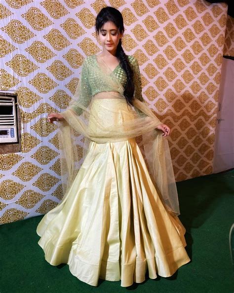 Shivangi Joshi Stylish Party Dresses Fitness Fashion Outfits Indian