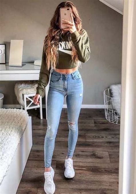 20 Captivating Winter School Outfits Ideas With Jeans That Inspiring
