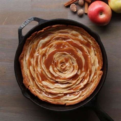 Cinnamon Roll Apple Pie Recipe By Tasty Yummy Food Food And Drink
