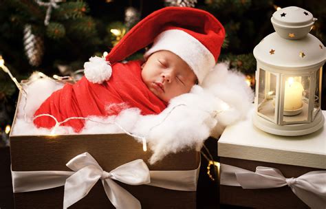 120 Christmas Baby Names For Your Festive Arrival