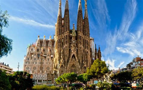 5 Obras Maestras Del Arquitecto Antonio Gaudí