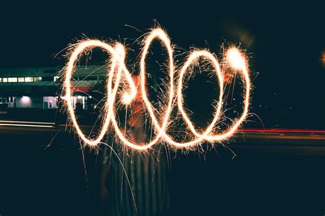 Hd Wallpaper Person Holding Sparkler Woman Holding Sparkler Time