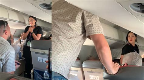 Flight Attendant Gets Proposed To While Mid Flight