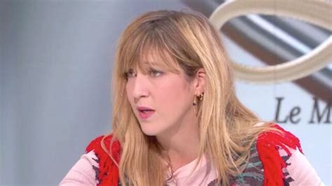 Daphné Bürki Son Passé Coquin Dévoilé Dans Le Tube VidÉos Videos Télé 2 Semaines
