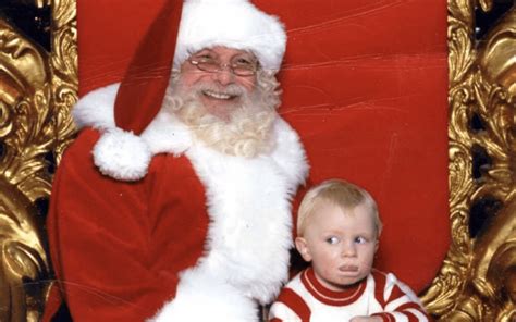 Mom Posts Picture Of Her Babe Sitting On Santa S Lap When People See The Babe S Hands