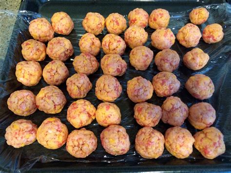Trisha yearwood mac and cheese crockpot is an unrivaled food! The Colorado Gal: Trisha Yearwood's Sausage Balls
