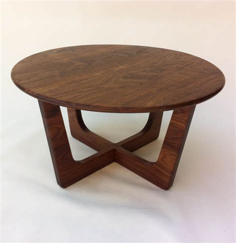 Mid Century Modern Round Wood Coffee Table