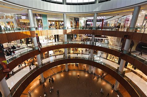Interesting Things Do You Know Worlds Largest Shopping Mall