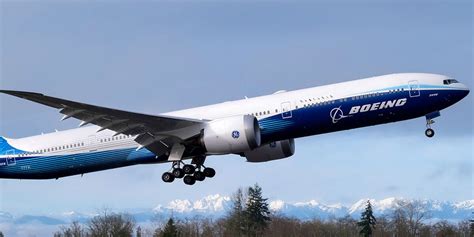 Boeing 777x First Flight Bloomberg
