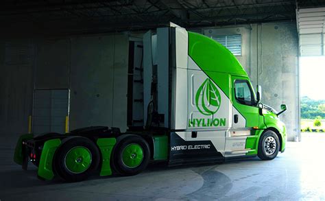 Charged Evs Hyliion Selects Fev As Partner For Class 8 Electric Truck