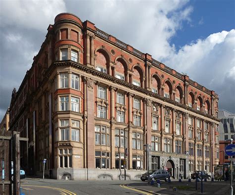 Hanover Building Corporation Street © Stephen Richards Geograph