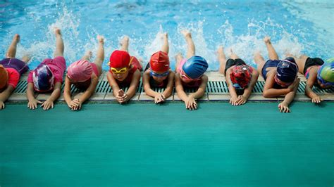 Muslim Girls Must Attend Mixed Swim Class European Court Rules Huffpost The Worldpost