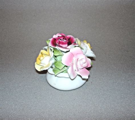 Royale Stratford Fine Bone China Porcelain Flower Bouquet Staffordshire