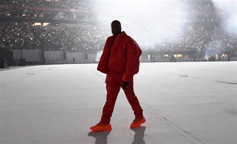 Kanye West Reveals That A Bonus Version Of ‘donda Is Coming Revolt