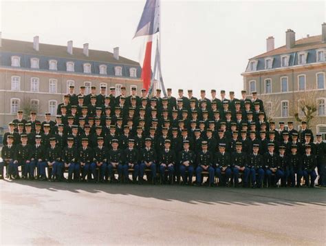 Photo de classe La 360ème promotion 1ère Compagnie de 1993 Ecole