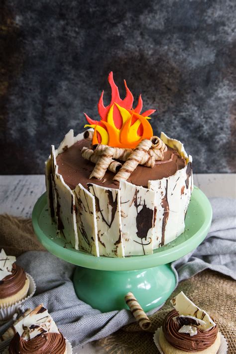 Watch this video for garena free fire 2nd. How to Make a Campfire Cake - Country Cleaver