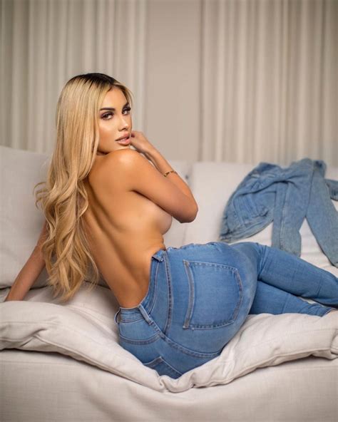 Topless In Jeans Porn Pic