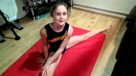 Tips And Tricks On How To Do The Splits Youtube