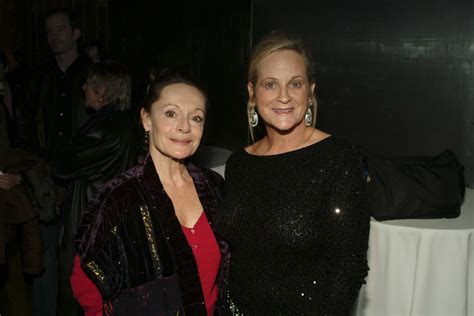 Who is Walmart heiress Nancy Walton Laurie and what is her net worth