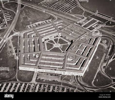 Historical Pentagon Hi Res Stock Photography And Images Alamy