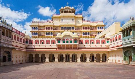 City Palace Jaipur History Entrance Fee Timing How To Reach