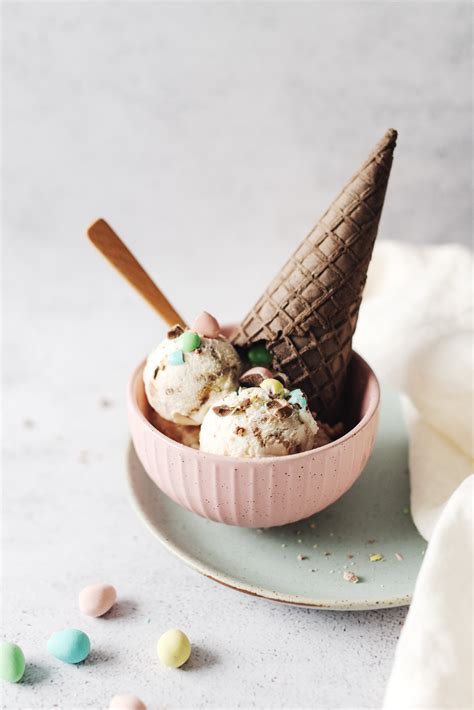 This Easy No Churn Ice Cream Has Swirls Of Chocolate Ganache And Loaded