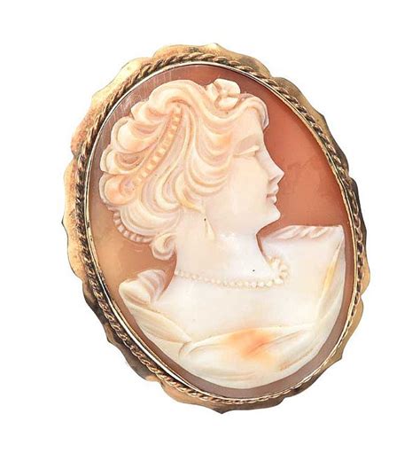 9ct Gold Mounted Cameo Brooch