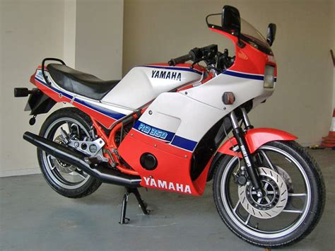 We have 1 yamaha 1973 rd350 manual available for free pdf download: Yamaha RD 350 2017 Concept