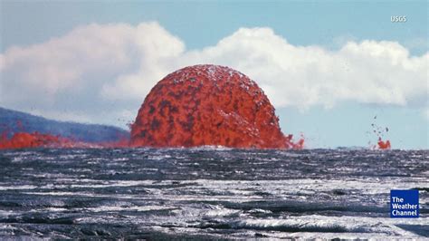 What's the weather like in hawaii in october. Incredible Hawaii lava bubble photo goes viral 49 years ...