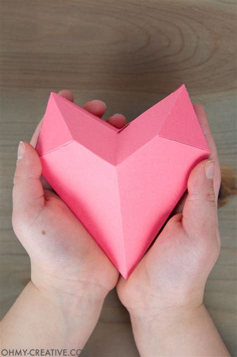How To Make A 3d Paper Heart Box Valentine Paper Crafts Origami