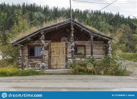 Old House In Dawson Yukon Canada Editorial Image Image Of Home Cabin